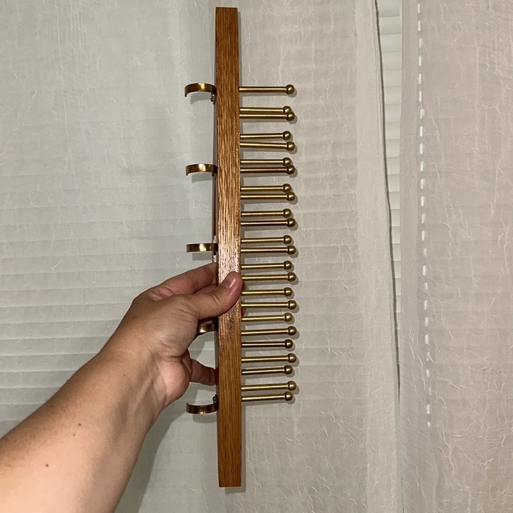 Vintage Oak Gold Tone Tie & Belt Hanger - Picture 5 of 7